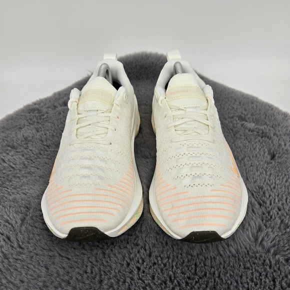 Nike ReactX Infinity Run 4 Sail Crimson Tint Women's Running Shoes Size 10 - Picture 2 of 8